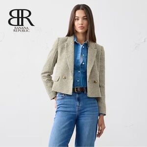 NWT Banana Republic Textured Short Jacket